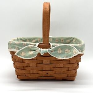 Longaberger Spring Basket With Sage Leaf Cloth Liner 1990